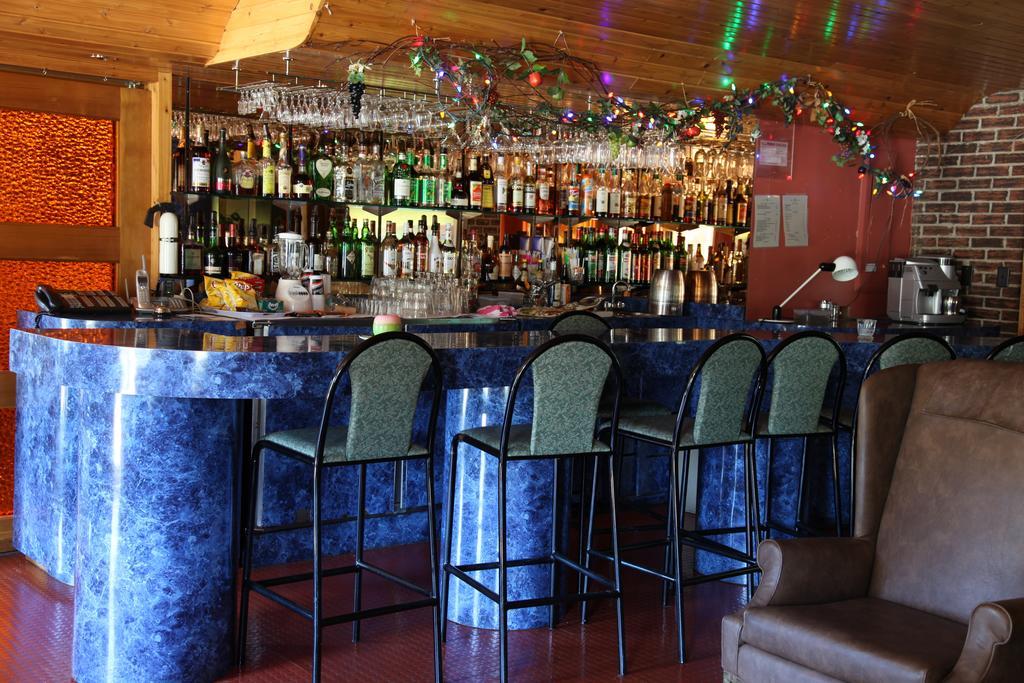 Auberge Godard Nominingue Экстерьер фото